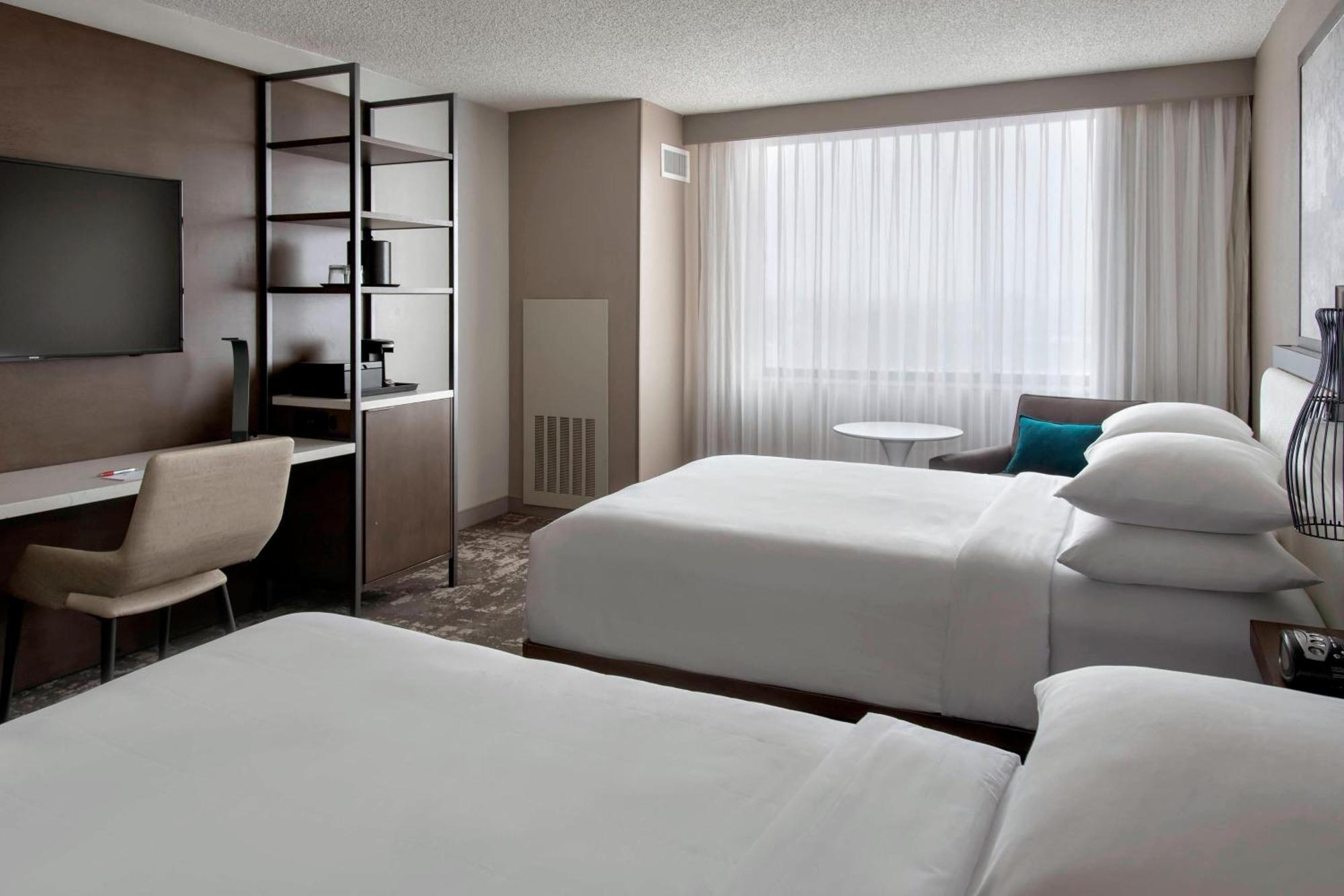 แมริออท แอลบานี Hotel อัลบานี ภายนอก รูปภาพ